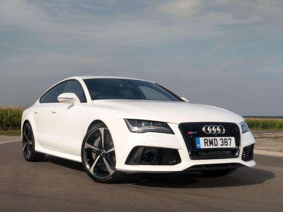  Audi RS7 Sportback 2013 года  (UK) (фото 7 из 23)